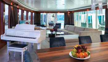 1688993640.433_c356_Norwegian Cruise Lines Norwegian Jade Accommodation The Haven Villa 1.jpg